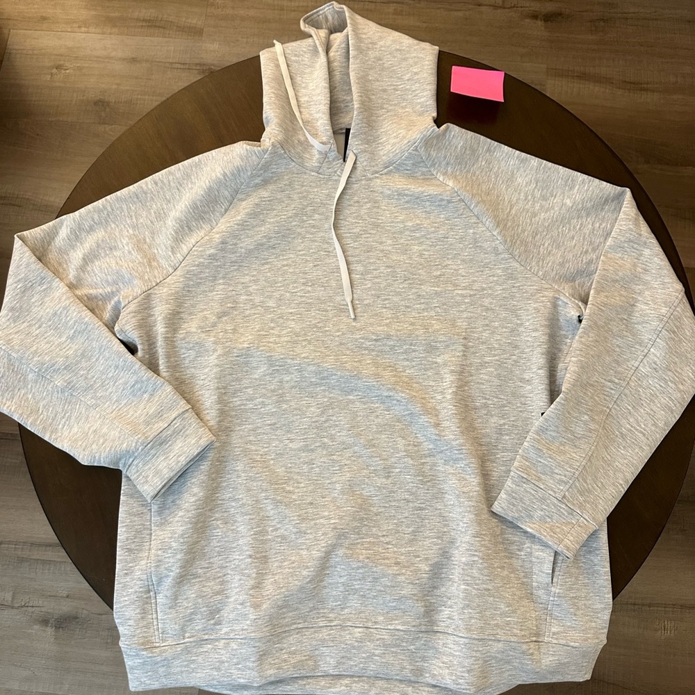 Smooth Spacer
Pullover Hoodie